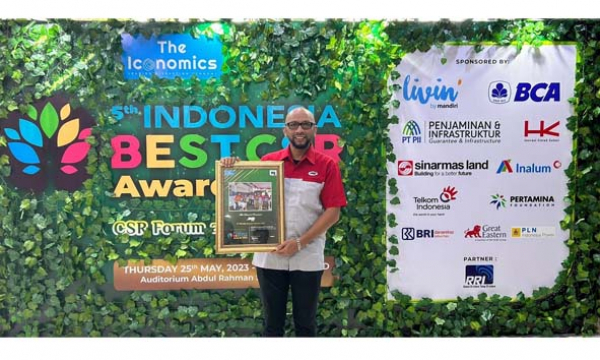 Photo of JNE Raih Penghargaan 5Th Indonesia CSR Brand Equity Award 2023 Kategori Courier Service Sector Industry