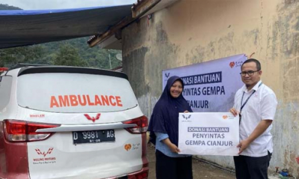 Photo of Wuling Motors Berikan Donasi Bantuan Kepada Para Penyintas Gempa Cianjur