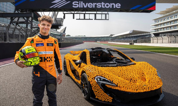 Lando Norris Menguasai Sirkuit Silverstone dengan LEGO® Technic™ McLaren P1™ Dalam Ukuran Aslinya