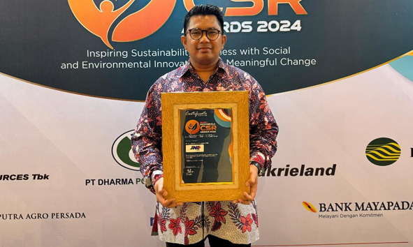 JNE Raih Penghargaan di Indonesia CSR Awards 2024