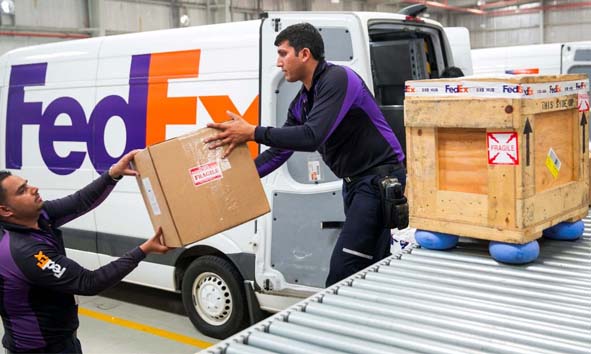 FedEx Dukung Bisnis Fotonik dari Indonesia dalam Ekspansi Global