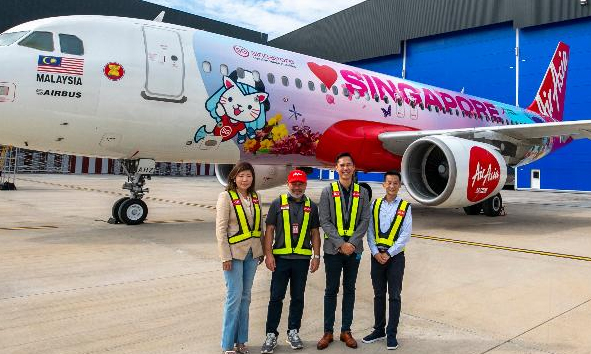 AirAsia Luncurkan Livery Pesawat 'Love, Singapore' Promosikan Penerbangan Regional