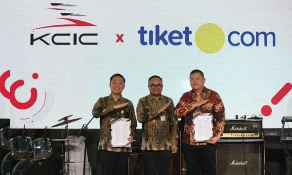 Catat, Tiket Kereta Cepat Whoosh Resmi Tersedia di tiket.com Mulai November 2024