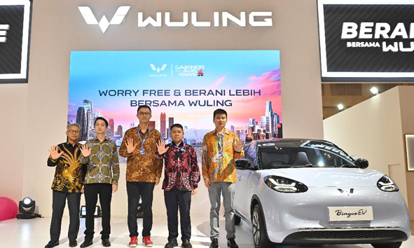 Wuling Year End Sale Meriahkan Mandiri Utama Finance GAIKINDO Jakarta Auto Week 2024