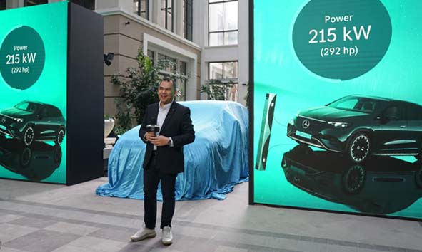 Mercedes-Benz Memperkenalkan EQE SUV, Level Baru Mobil Listrik Mewah di Indonesia