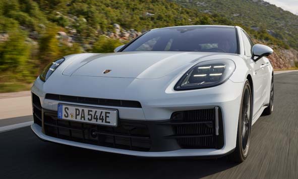 Porsche Menghadirkan Dua Varian e-hybrid Baru dari Panamera