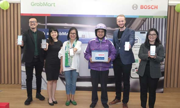 Pertama di Indonesia, Bosch dan Grab Luncurkan Layanan Ganti Aki Mobil Lewat GrabMart