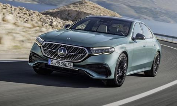 Mercedes-Benz Perkenalkan The All-New E-Class, Ikon Evolusi Kemewahan Berkendara