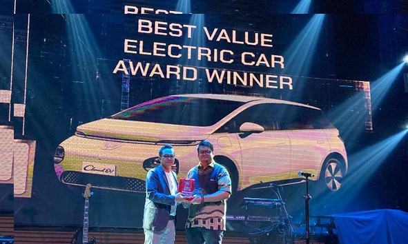 Wuling Cloud EV Kembali Raih Penghargaan Dengan Predikat Best Value Electric Car