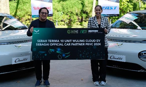 Wuling CloudEV Menjadi Official Car Partner, Siapkan 10 Unit Medium Hatchback EV