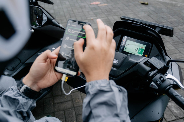 New Honda PCX160, Berkendara Aman dengan Koneksi Internet Tanpa Henti!