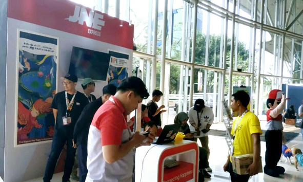 Kembali Digelar, JNE Jadi Official Partner Logistik di IIPE 2024