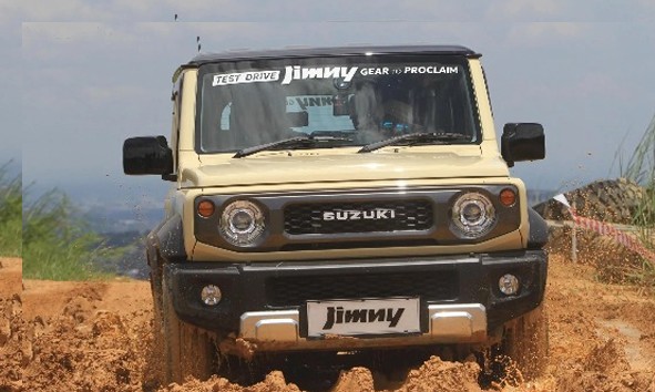 Jimny 5-Door Sukses Gapai Rekognisi Mobil Terbaik 2024