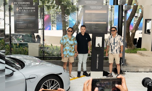 Porsche Indonesia Perluas Lokasi Porsche Destination Charging di Semarang, Jawa Tengah