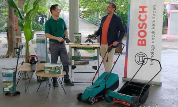 BerkebunAsyikBetul dengan Bosch Home and Garden Tools