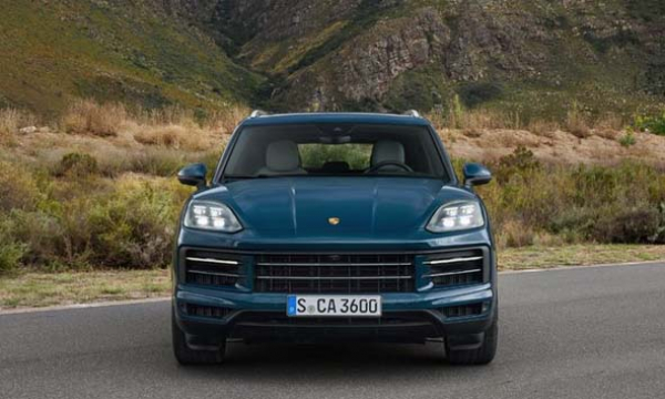 Porsche Hadirkan Cayenne yang Lebih mewah dan Bertenaga